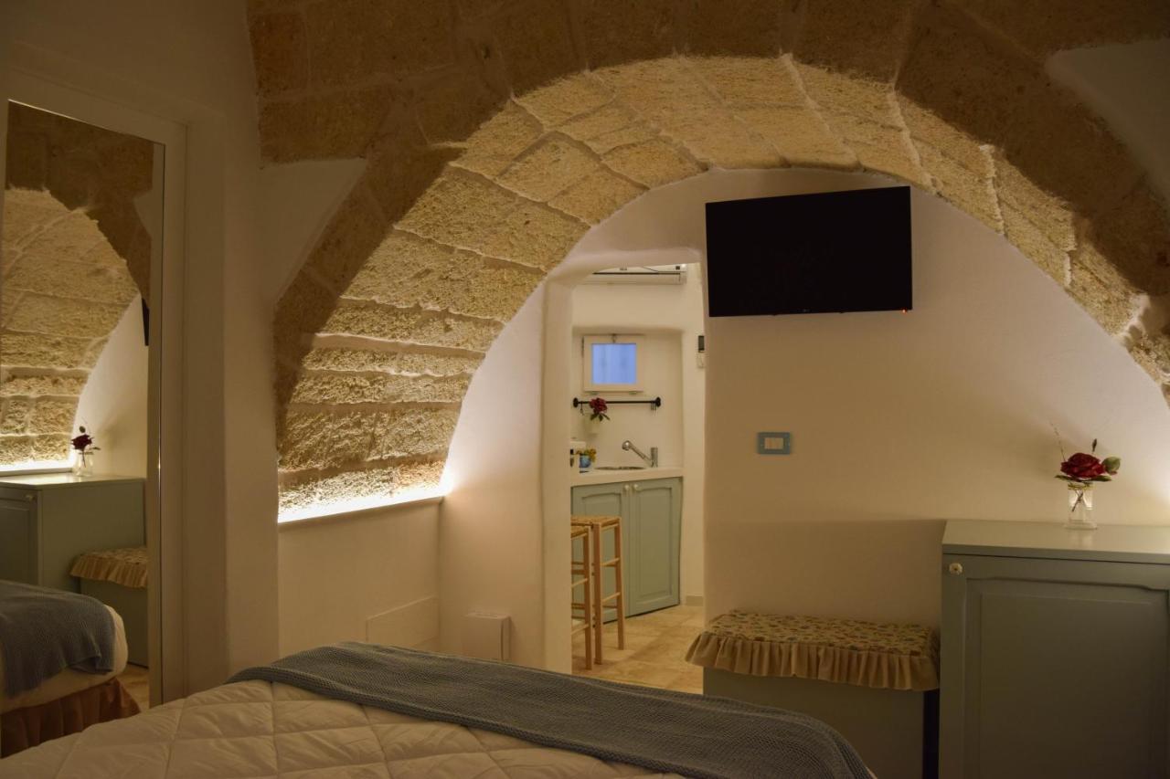 Bed and Breakfast Leavi Полиньяно-а-Маре Экстерьер фото