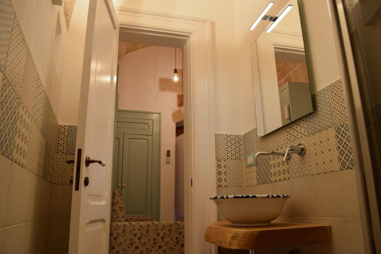 Bed and Breakfast Leavi Полиньяно-а-Маре Экстерьер фото