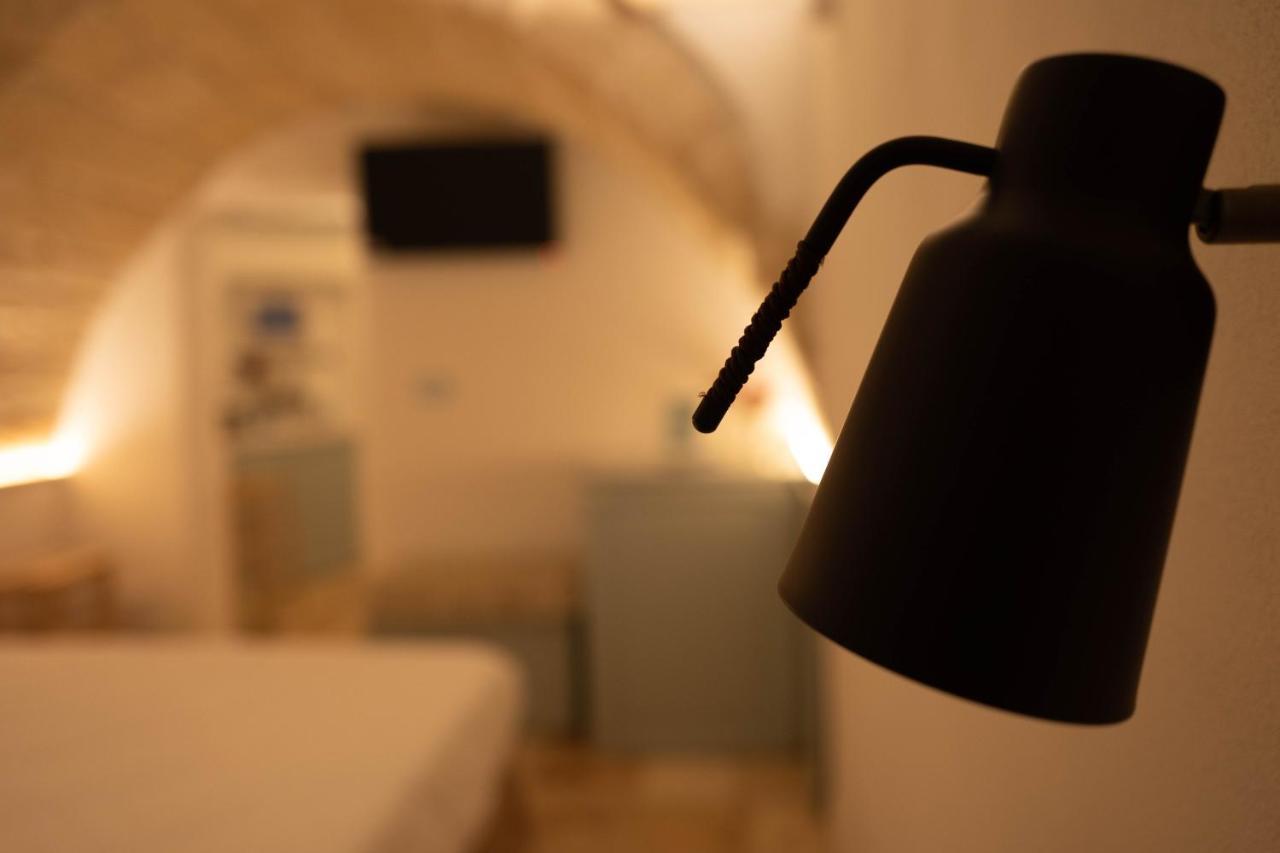 Bed and Breakfast Leavi Полиньяно-а-Маре Экстерьер фото
