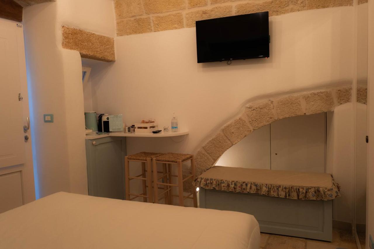 Bed and Breakfast Leavi Полиньяно-а-Маре Экстерьер фото
