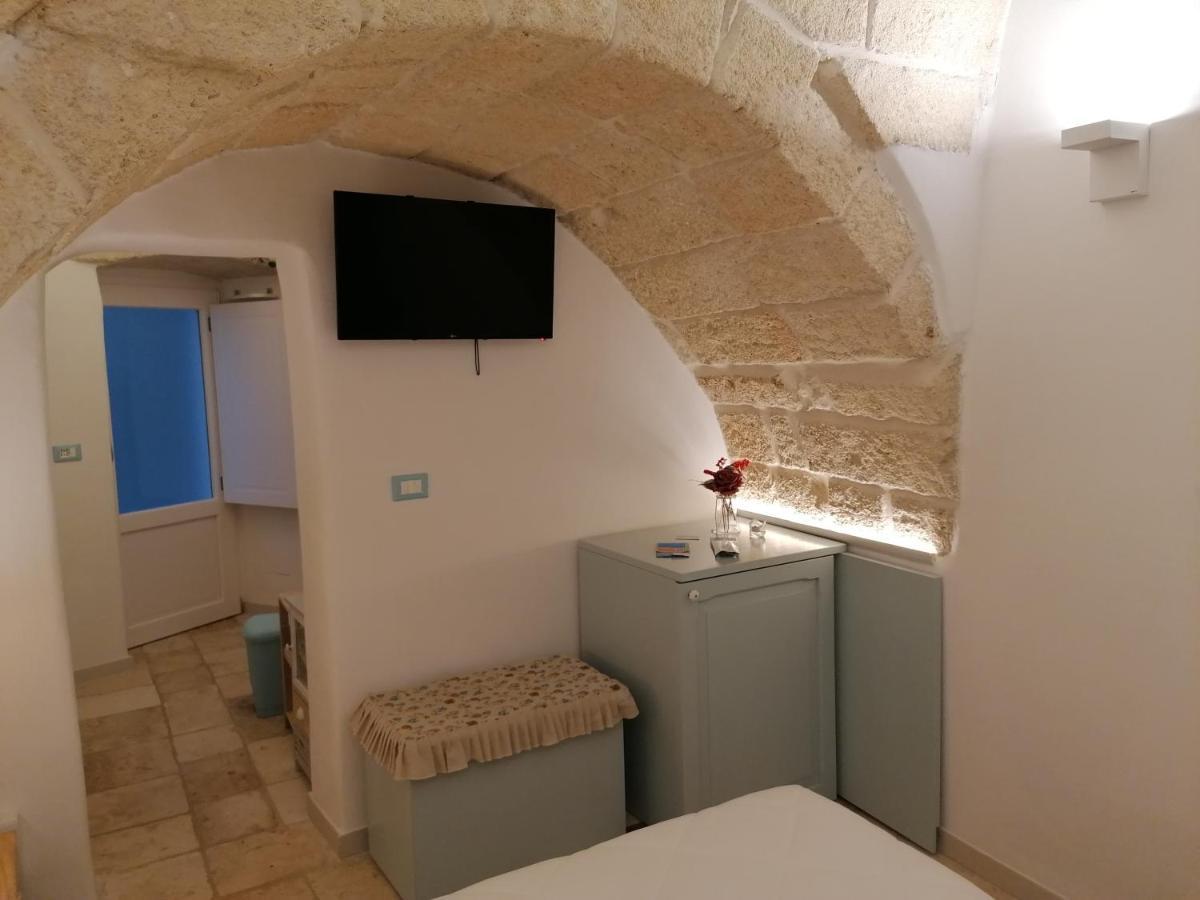 Bed and Breakfast Leavi Полиньяно-а-Маре Экстерьер фото